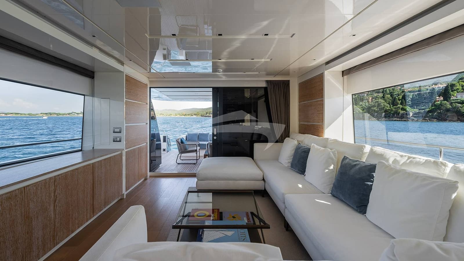 PEMBE, photo from the yacht portfolio 7
