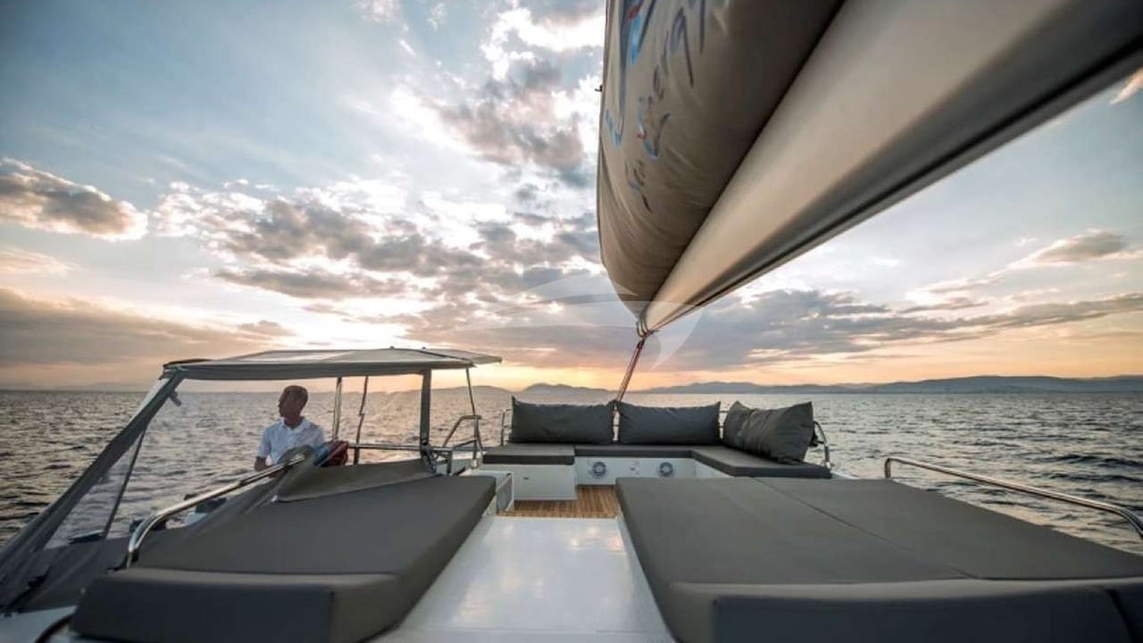 Flybridge lounge area