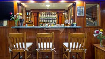 Upper Deck Bar