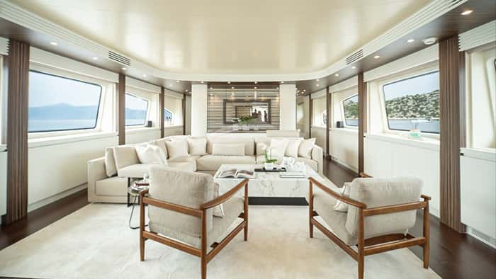 PAREAKI II 39m motor yacht charter, photo 3