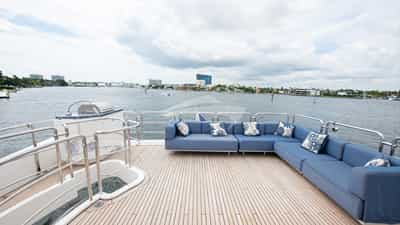 Flybridge