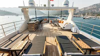 Sundeck