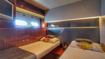 Twin Cabin