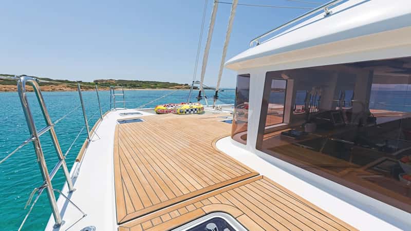 COOL BREEZE 17m sailing yacht charter, photo 10