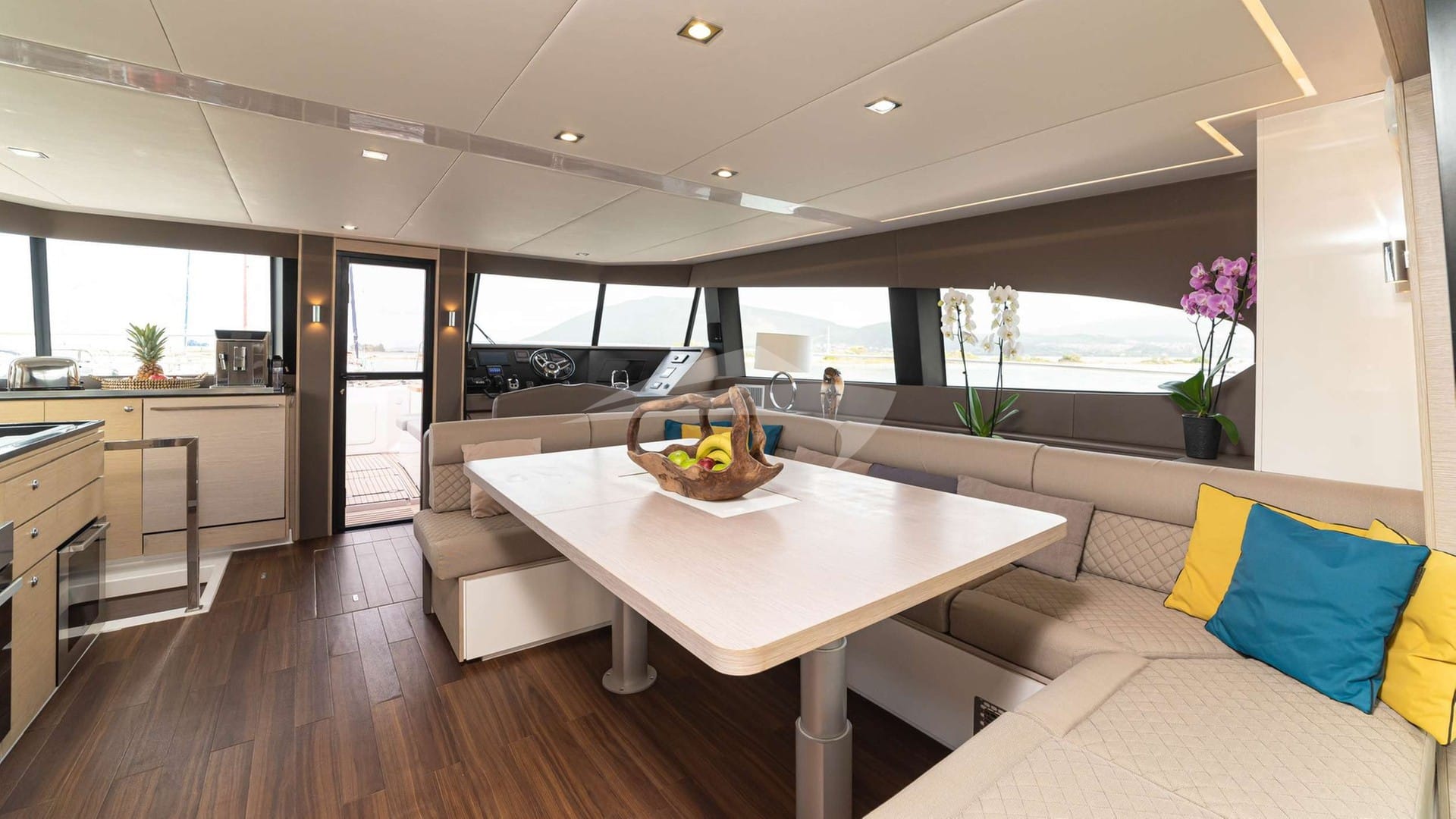 Interior dining area (main salon)