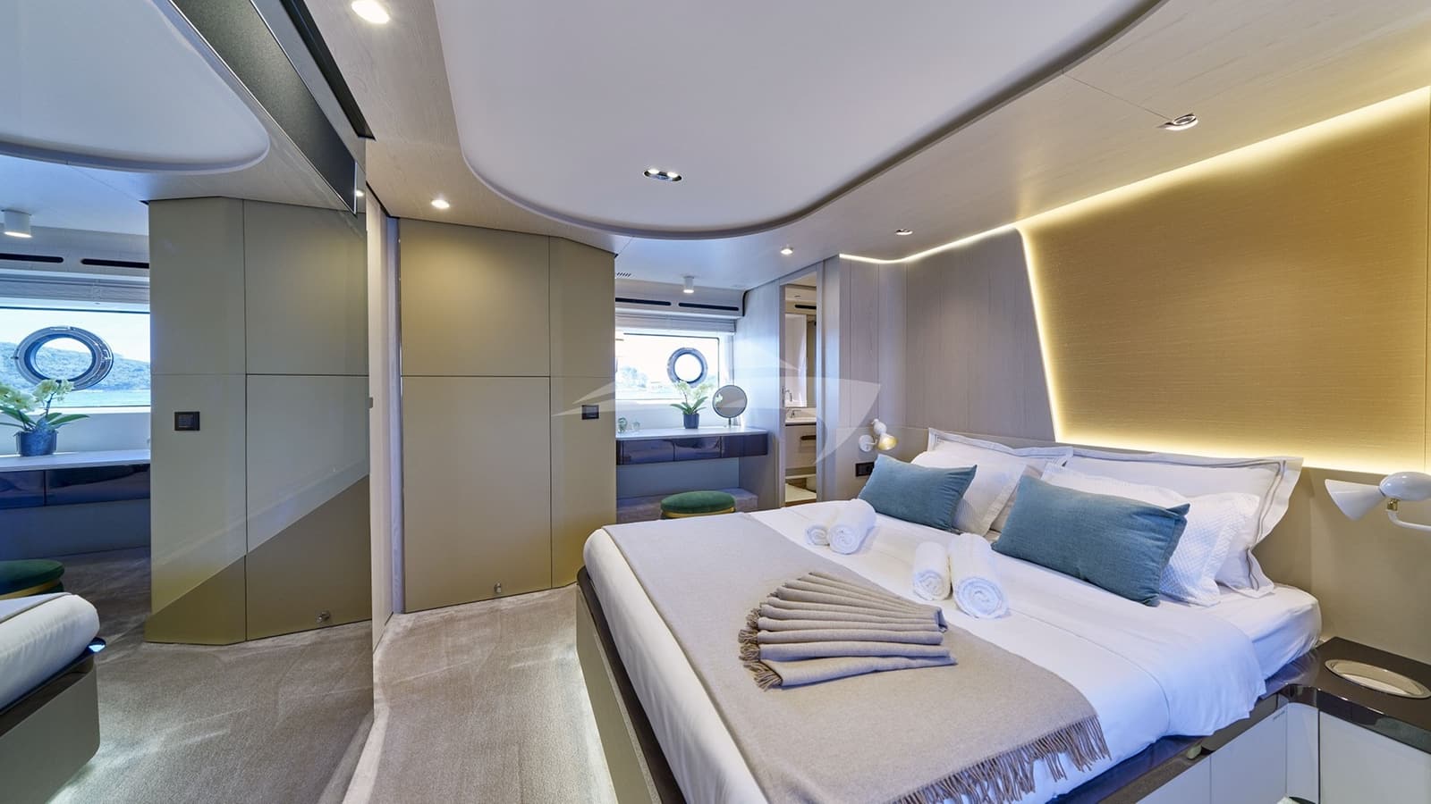 VIVA, photo from the yacht portfolio 19