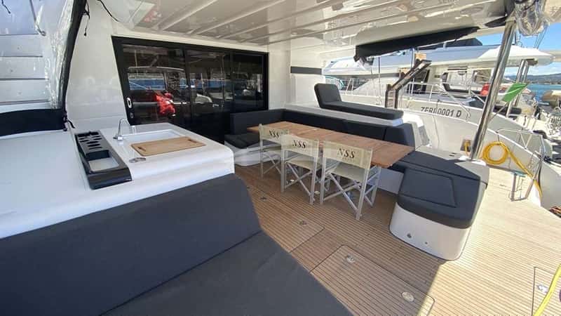 THE MOON 17m sailing yacht charter, photo 2