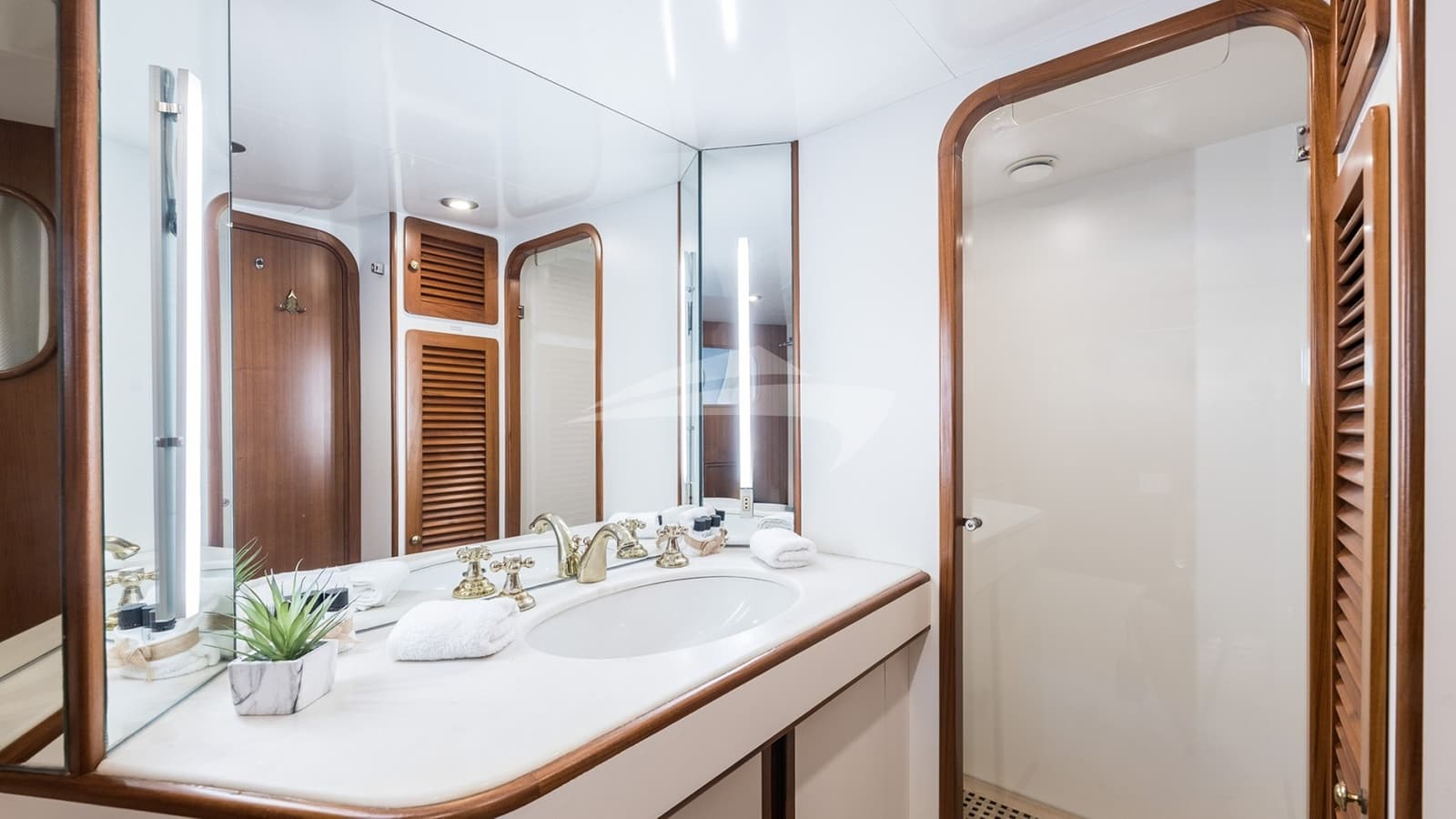 SPIRIT OF MK, photo from the yacht portfolio 16