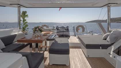 BLUE OCTANE 16m sailing yacht charter, photo 11