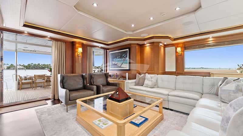 INVICTUS 38m motor yacht charter, photo 5