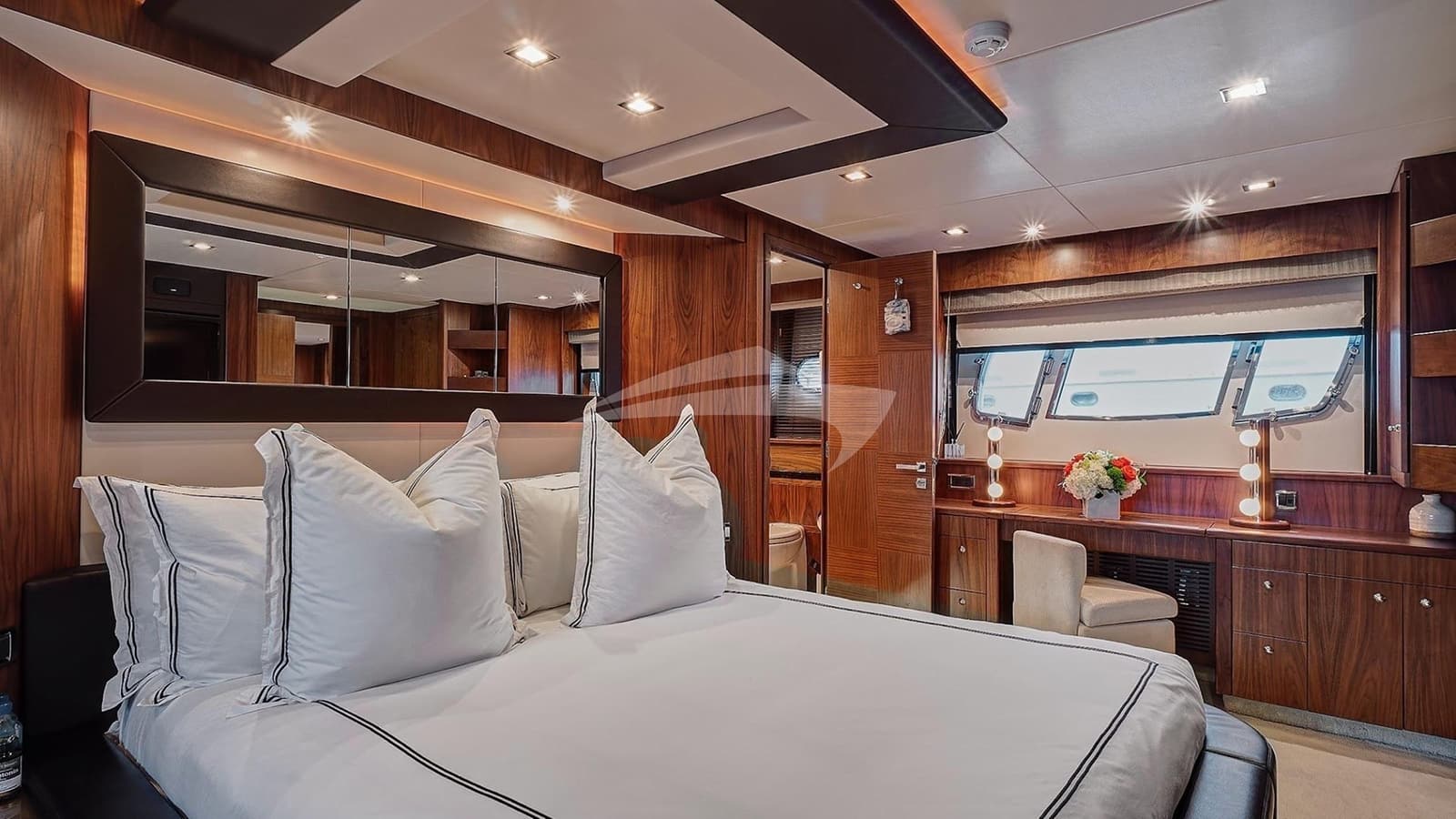 SPLASHED OUT, photo from the yacht portfolio 14