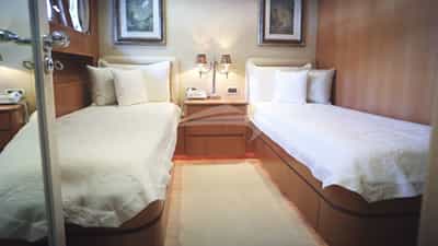 Twin Cabin