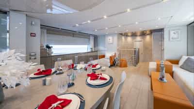 Upper deck lounge
