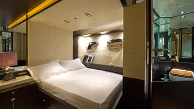 Double Cabin