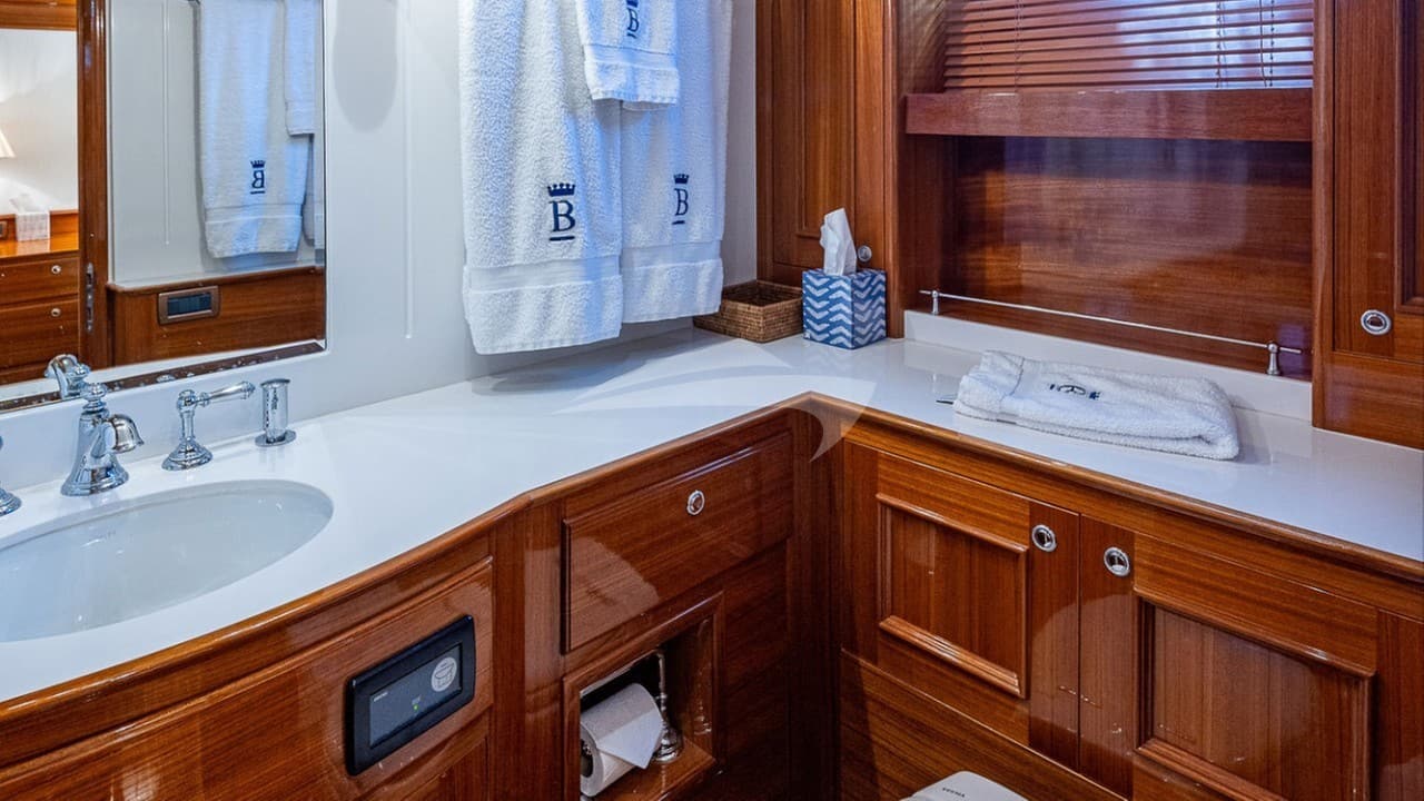 MAGIC TUTCH, photo from the yacht portfolio 6