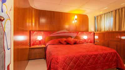 Double Guest Cabin