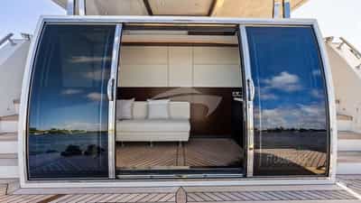 Beachclub with TV and A/C