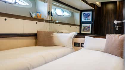 AMMONITE 24m motor yacht charter, photo 9