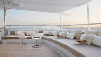 Deck seating area