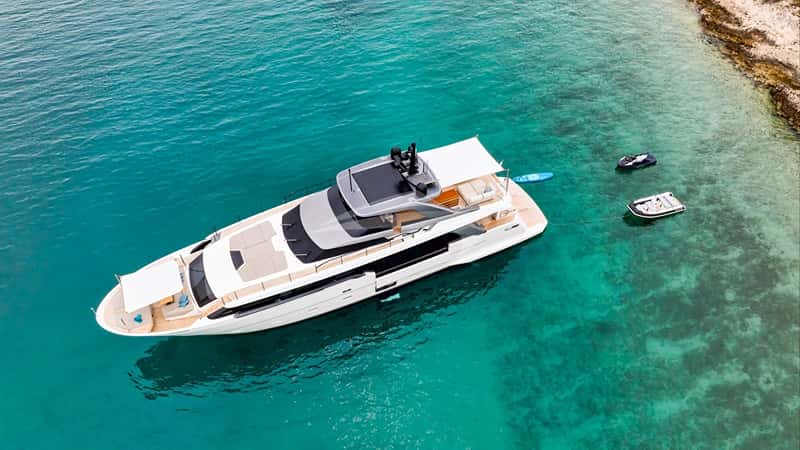 DESTINO 29m motor yacht charter, photo 9