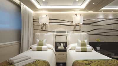 Twin guest cabin