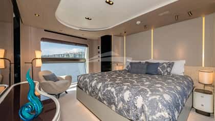 CLOUD 9 27m motor yacht charter, photo 10