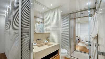 En suite bathroom