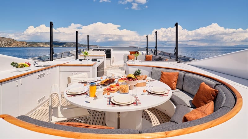 Sun Deck Dining