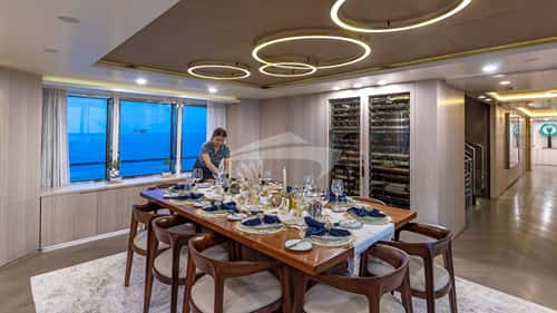 REVERIE charter yacht, photo 19