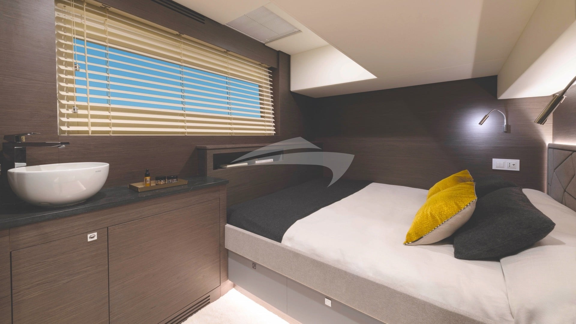 Aft starboard queen guest suite