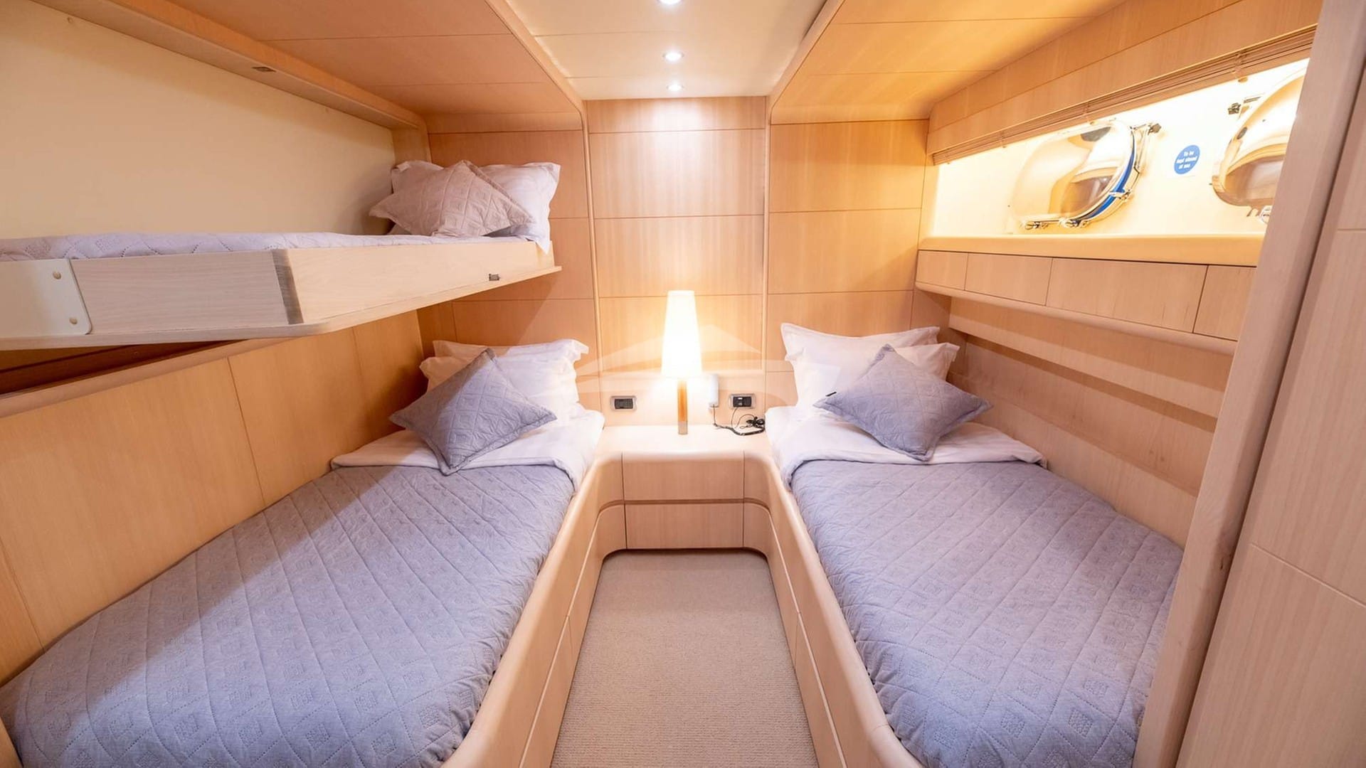 Twin Stateroom with Pullman berth