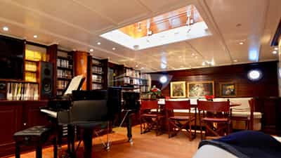 Saloon