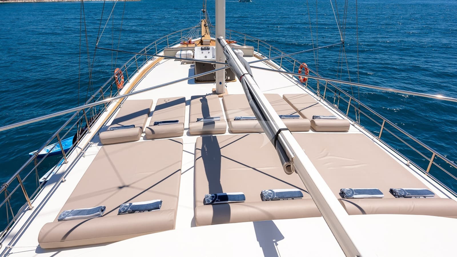 LUCKY YOU, photo from the yacht portfolio 19