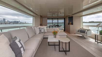 NO TIME TO DIE 27m motor yacht charter, photo 13