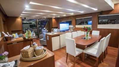 Dinning Area & Galley