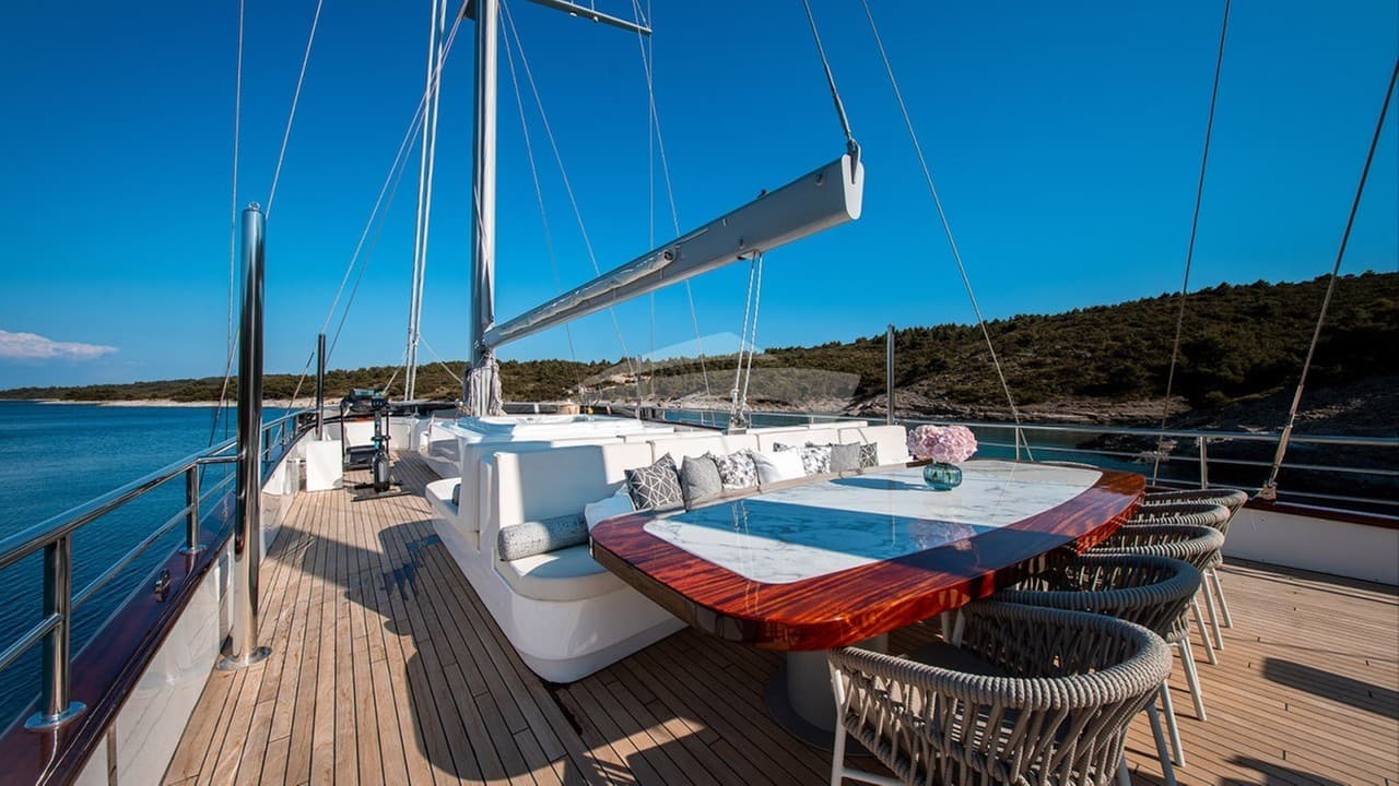 NOCTURNO, Aufnahme aus dem Yachtportfolio 15