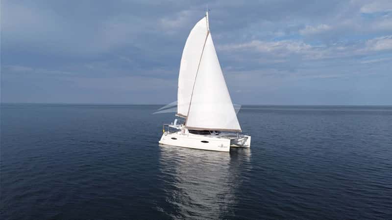 MAHANA 13m sailing yacht charter