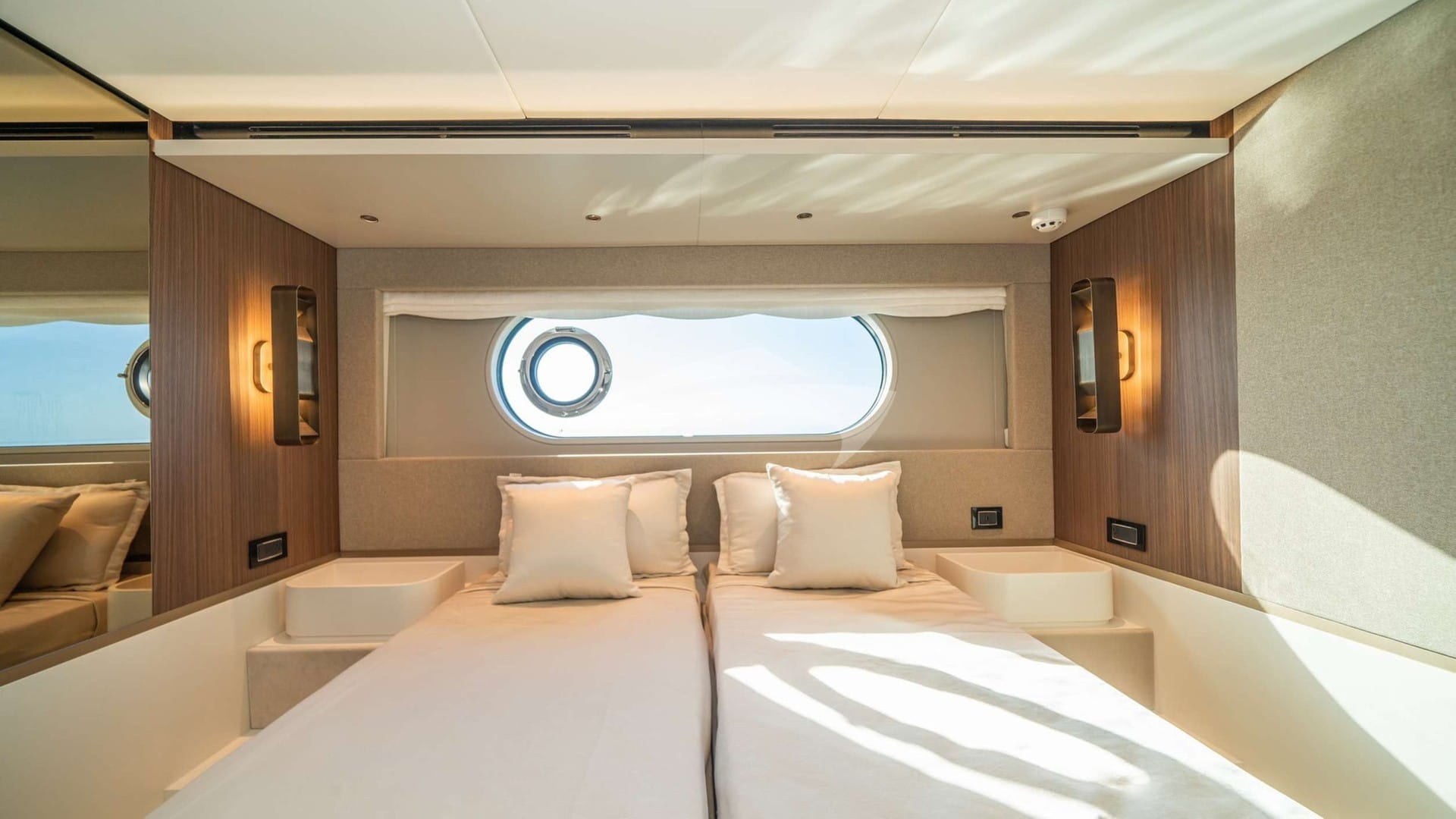 Twin Stateroom Convertible
