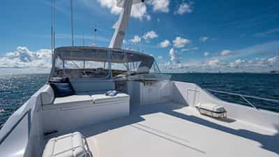 Top deck