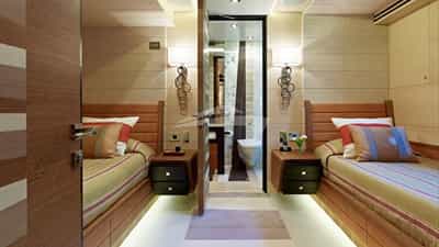 Guest twin cabin