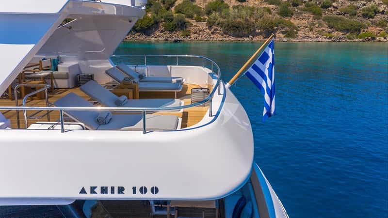 SHOOTING STAR 31m motor yacht charter, photo 5