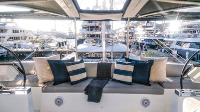 Flybridge seating and the helm stations
