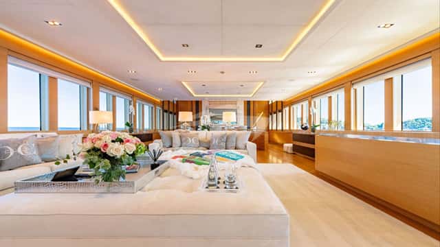 DB9 yacht charter photo 3