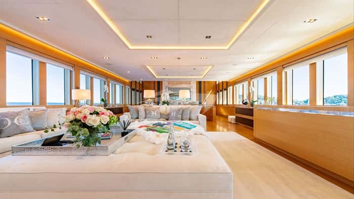 DB9 52m motor yacht charter, photo 4