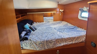 The aft port guest cabin