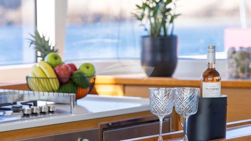 KING OF DIAMONDS 17m sailing yacht charter, photo 10
