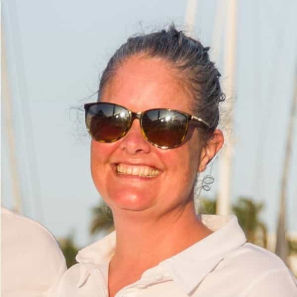 Elizabeth Deringer