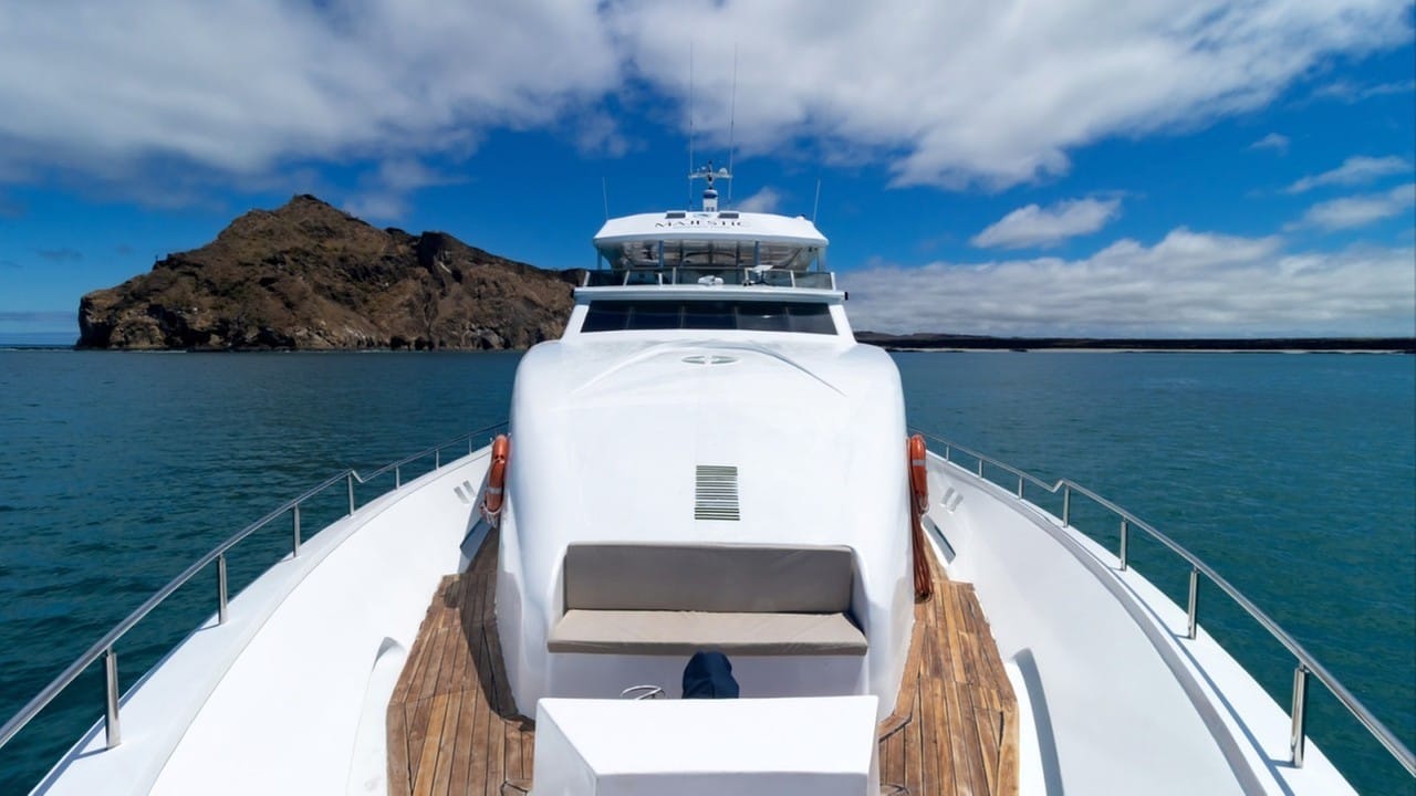 GRAND MAJESTIC YACHT