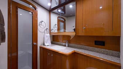 ELECTRIC BILL 18m motor yacht charter, photo 6