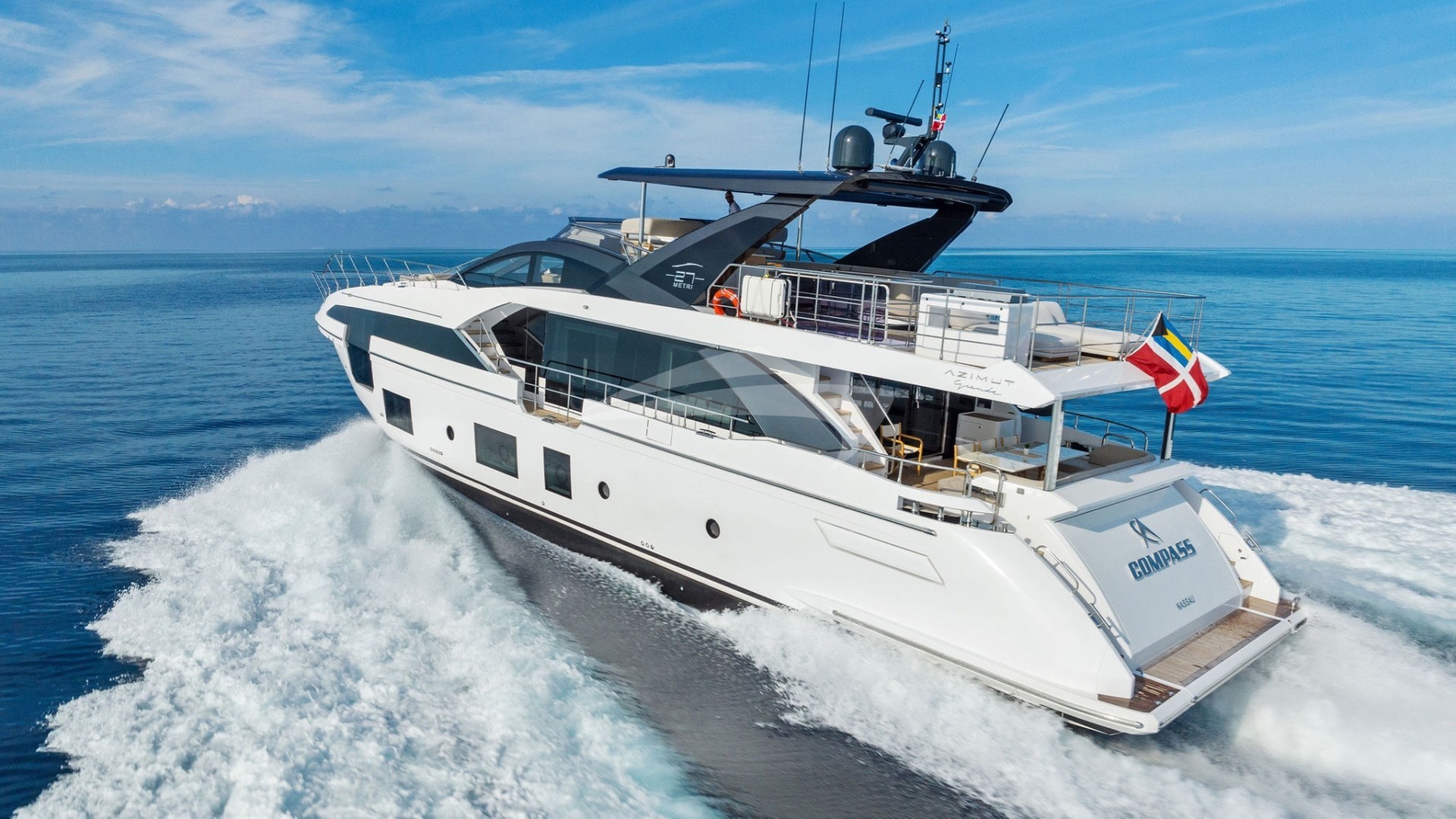 COMPASS ヨットチャーター - 2023 Azimut モーターヨット
